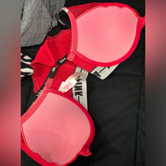Date push up by PINK Victoria’s Secret 36D - Picture 4 of 7